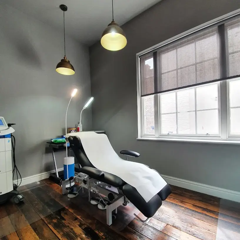 Liverpool breast clinic